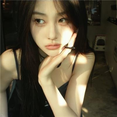 老妇与鸽子